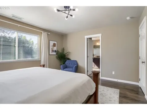 2213 SE 60th Avenue Portland OR 97215