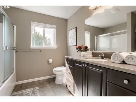2213 SE 60th Avenue Portland OR 97215