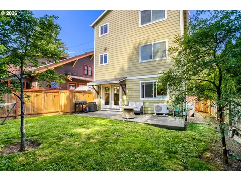 2213 SE 60th Avenue Portland OR 97215