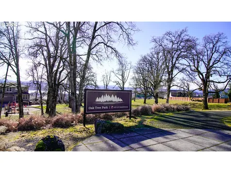 670 N Y Street Washougal WA 98671