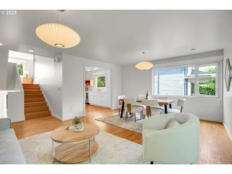 3745 NE Mallory Avenue Portland OR 97212