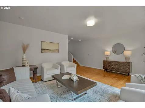 3745 NE Mallory Avenue Portland OR 97212