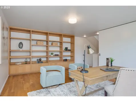3745 NE Mallory Avenue Portland OR 97212
