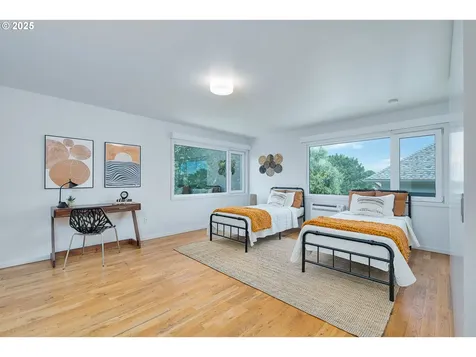 3745 NE Mallory Avenue Portland OR 97212