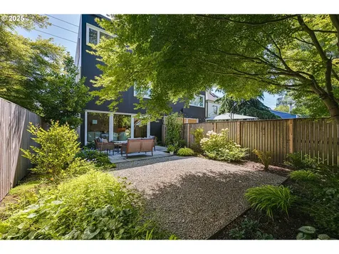 3745 NE Mallory Avenue Portland OR 97212