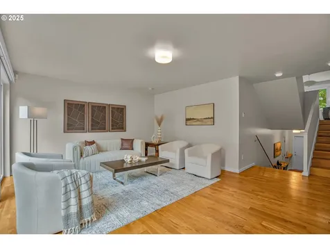 3745 NE Mallory Avenue Portland OR 97212