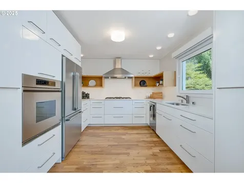 3745 NE Mallory Avenue Portland OR 97212