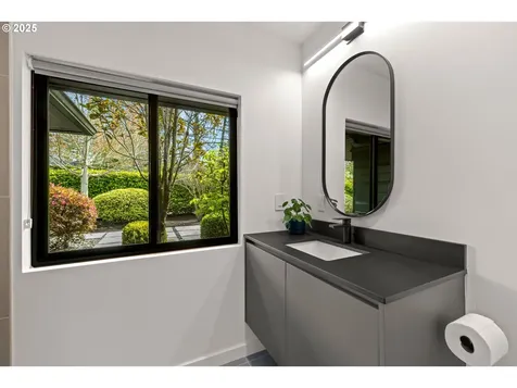 4455 SW Laurelwood Avenue Portland OR 97225