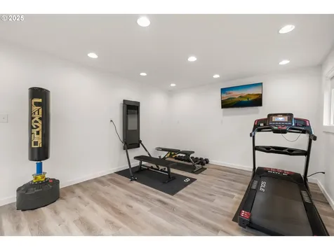 4455 SW Laurelwood Avenue Portland OR 97225