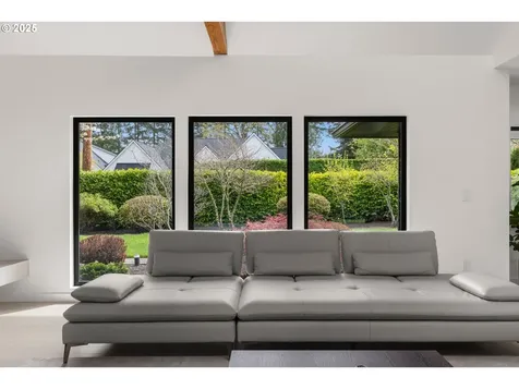 4455 SW Laurelwood Avenue Portland OR 97225