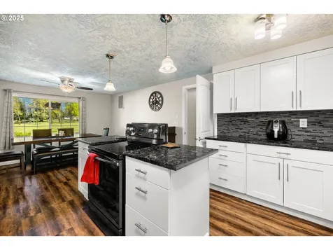 35000 SE Bell Maple Drive Boring OR 97009