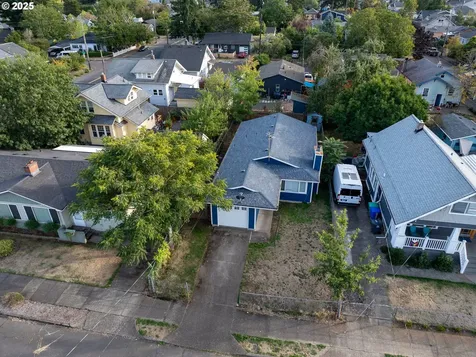7112 SE Martins Street Portland OR 97206