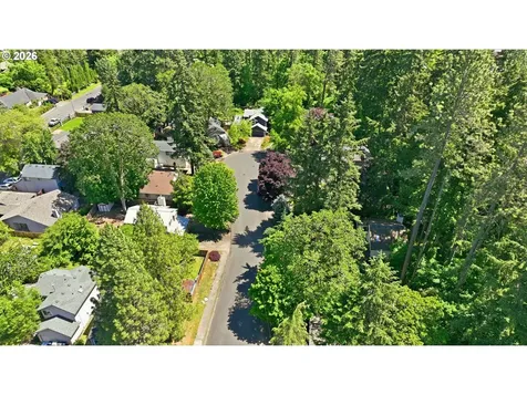 17733 SW Pointe Forest Court Beaverton OR 97003