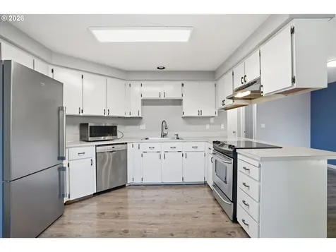 17733 SW Pointe Forest Court Beaverton OR 97003