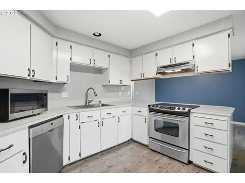 17733 SW Pointe Forest Court Beaverton OR 97003