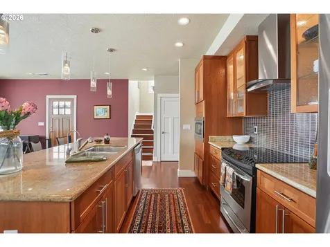 25000 NW Saint Helens Road Portland OR 97231