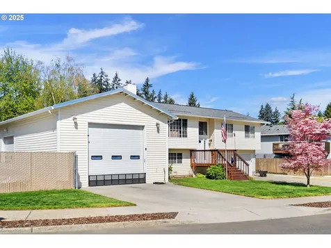 3008 NE 130th Avenue Vancouver WA 98682