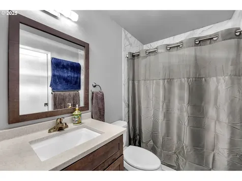 3008 NE 130th Avenue Vancouver WA 98682