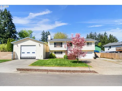 3008 NE 130th Avenue Vancouver WA 98682