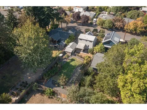 9028 N Bristol Avenue Portland OR 97203