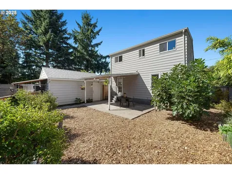 9028 N Bristol Avenue Portland OR 97203