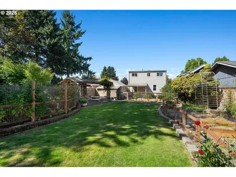 9028 N Bristol Avenue Portland OR 97203