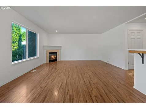 7959 SW Carol Ann Court Portland OR 97224