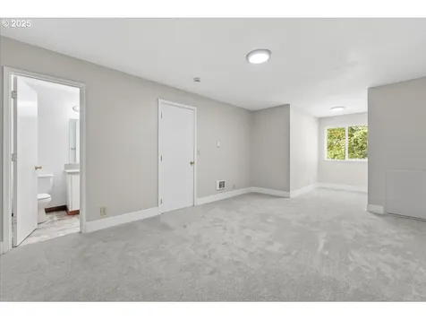 4650 SW Southview Terrace Beaverton OR 97078