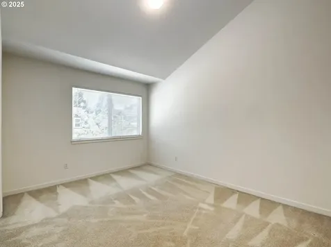 806 NE 71st Avenue Hillsboro OR 97124