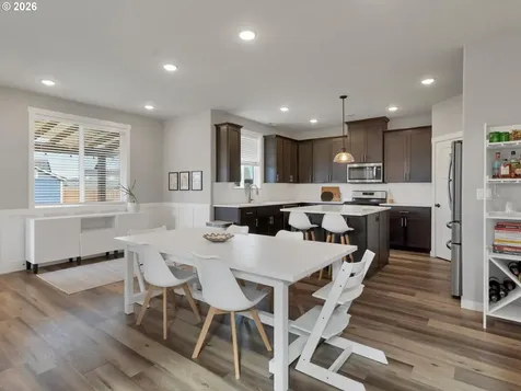 5179 Comet Street NE Salem OR 97305