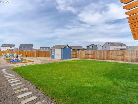 5179 Comet Street NE Salem OR 97305