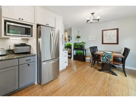 16960 Denney Court Lake Oswego OR 97035