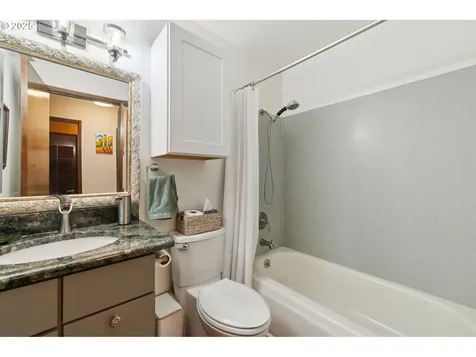 16960 Denney Court Lake Oswego OR 97035