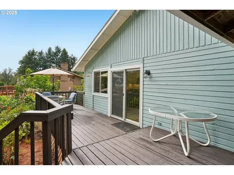 16960 Denney Court Lake Oswego OR 97035