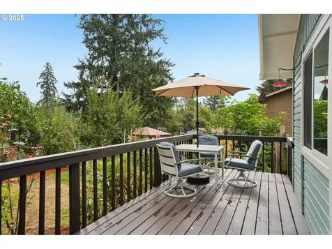 16960 Denney Court Lake Oswego OR 97035
