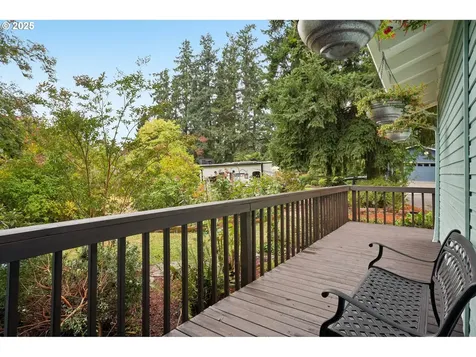 16960 Denney Court Lake Oswego OR 97035