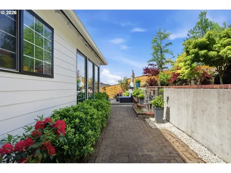 8002 SE 140th Drive Portland OR 97236