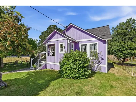 454 N 11th Street St. Helens OR 97051