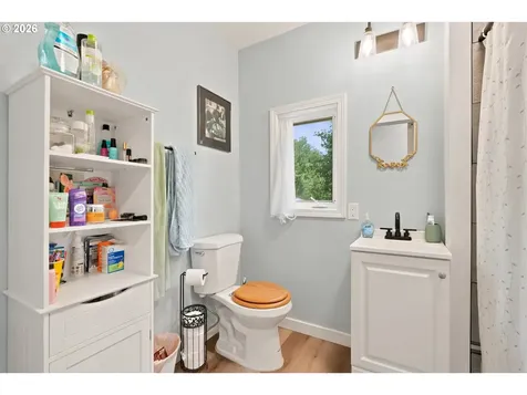 454 N 11th Street St. Helens OR 97051