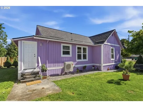 454 N 11th Street St. Helens OR 97051