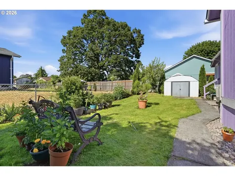 454 N 11th Street St. Helens OR 97051