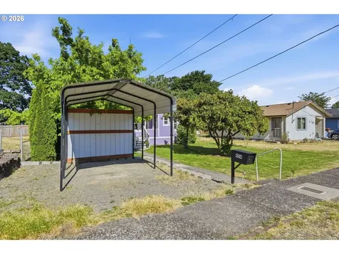 454 N 11th Street St. Helens OR 97051
