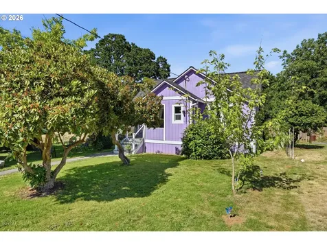 454 N 11th Street St. Helens OR 97051