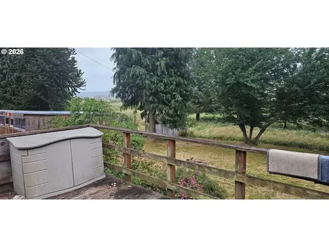 12374 River Front Road Clatskanie OR 97016