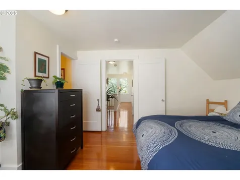 7633 N Albina Avenue Portland OR 97217