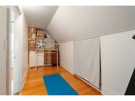 7633 N Albina Avenue Portland OR 97217