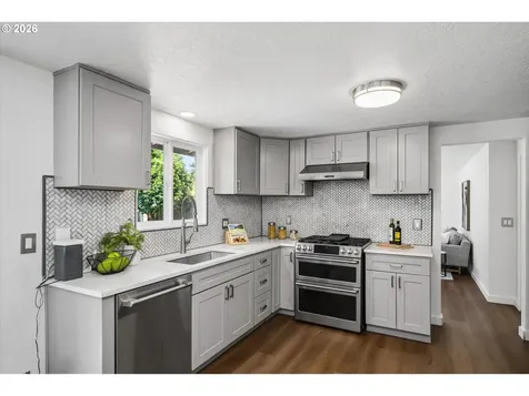 2230 Azure Street Eugene OR 97401