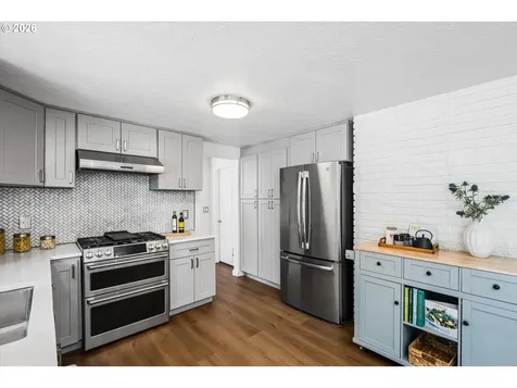 2230 Azure Street Eugene OR 97401