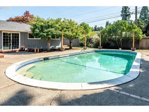 2230 Azure Street Eugene OR 97401