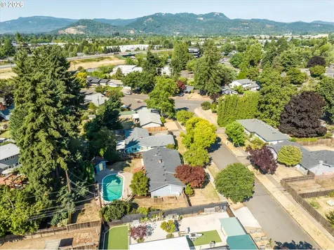 2230 Azure Street Eugene OR 97401
